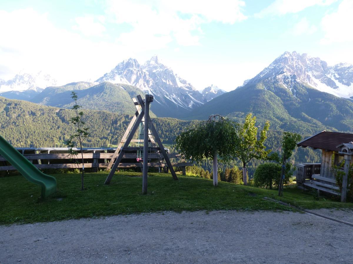 Galler Am Berg Innichen Exteriör bild